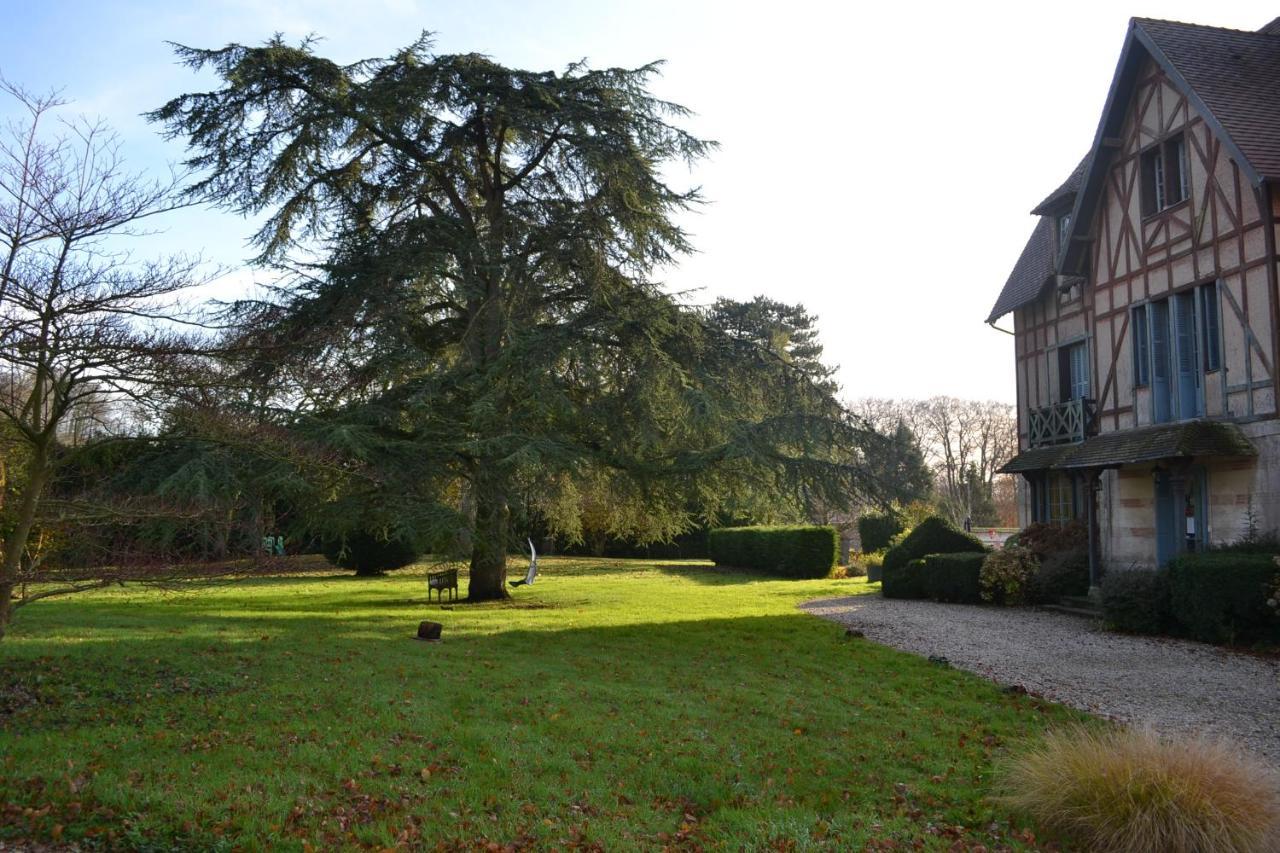 Готель Manoir De Graincourt Derchigny Екстер'єр фото