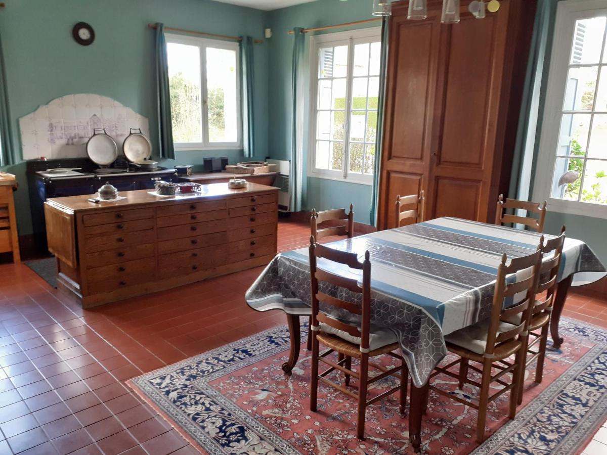 Готель Manoir De Graincourt Derchigny Екстер'єр фото